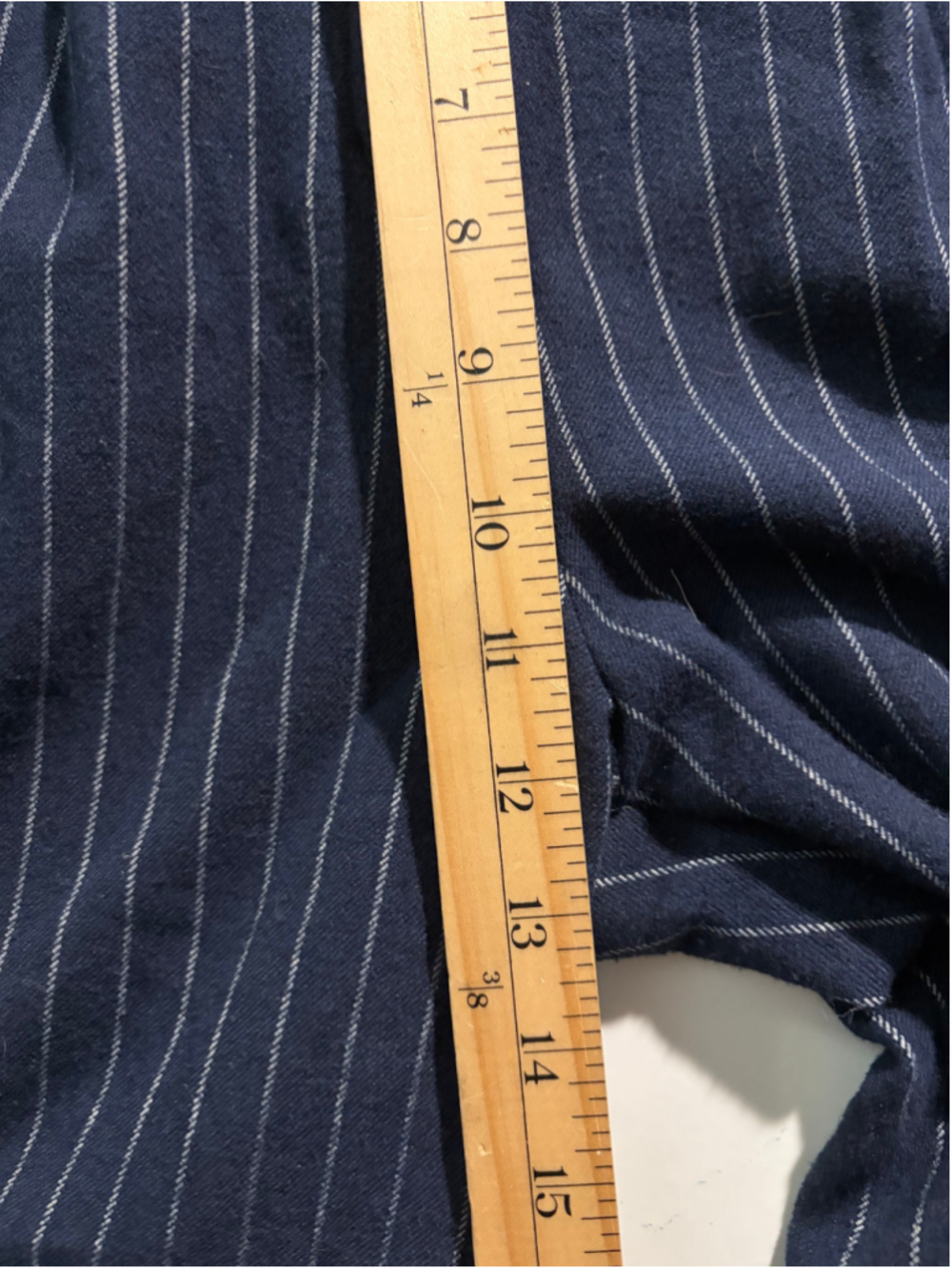 Women's Abercrombie & Fitch Pinstripe Wide Leg Trousers Navy Size S
422 - Picture 6 of 8